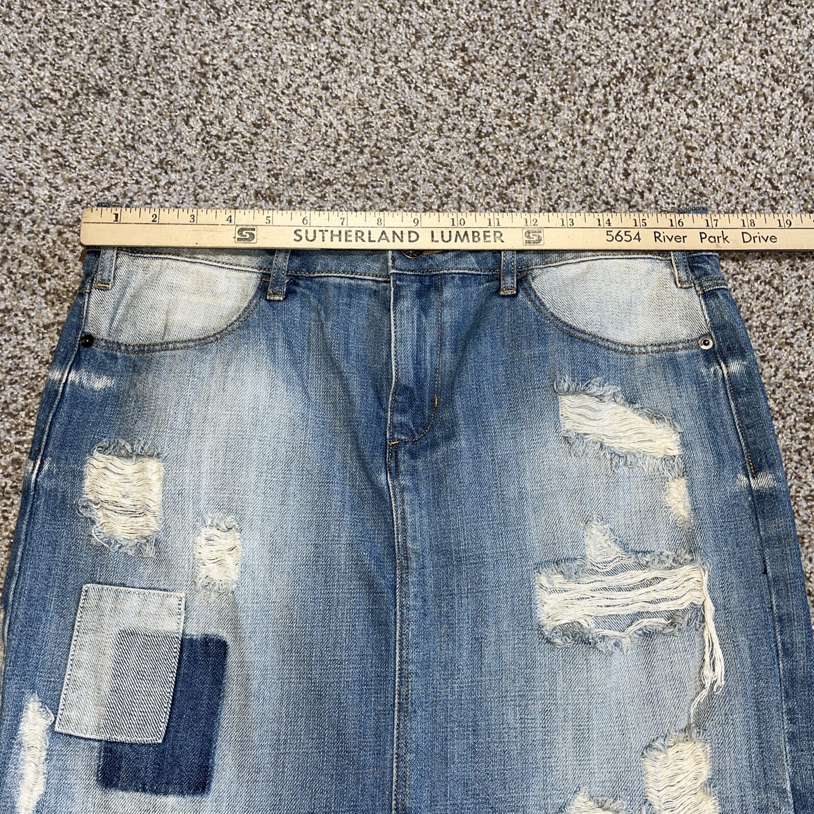 Hidden Jeans Denim Skirt Womens Size L Button Front Distressed Waist 34 - View 8