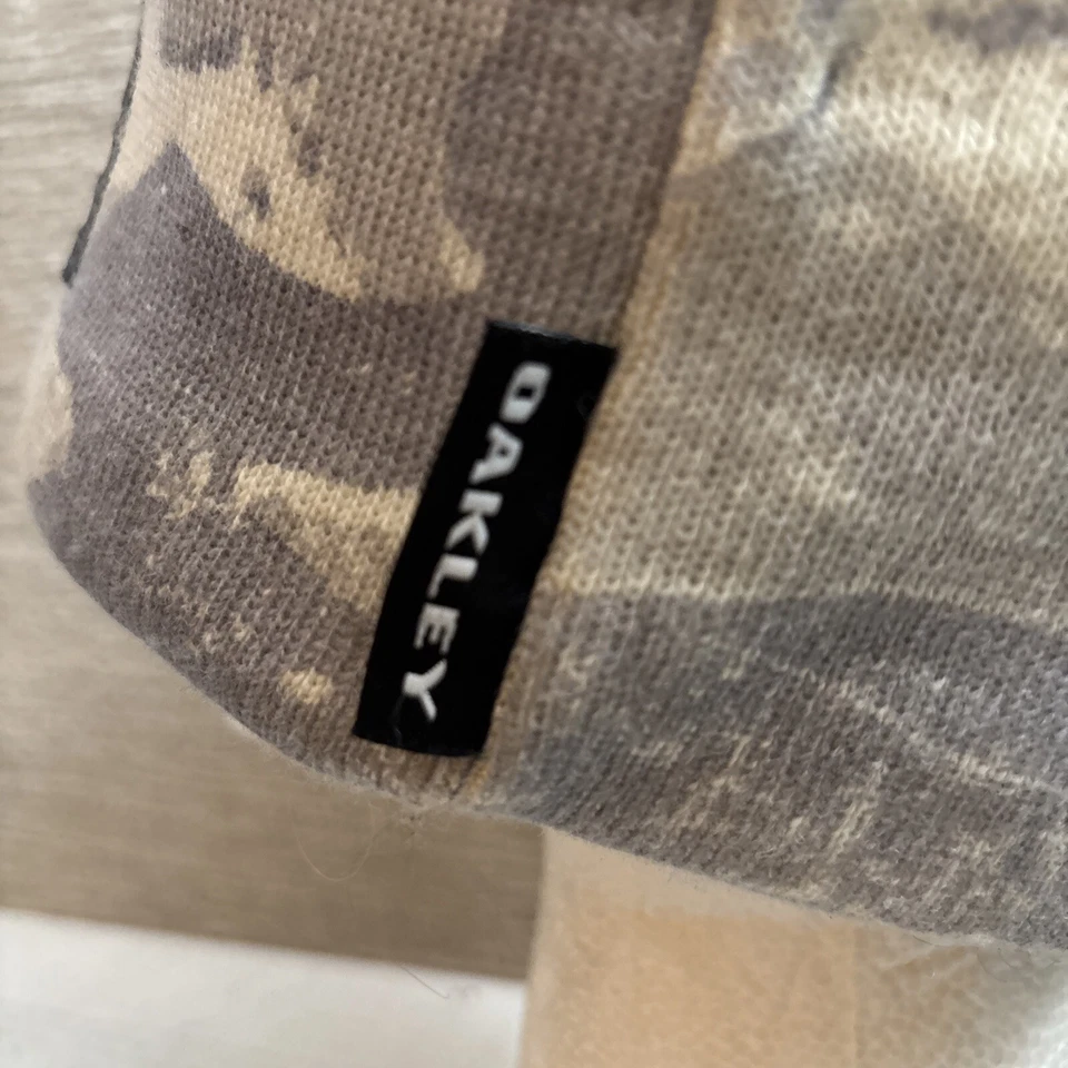 Vintage OAKLEY Winter BEANIE HAT Gray CAMO Y2K SOFTWARE RARE Outdoor 50% Wool OS - Image 4 of 4