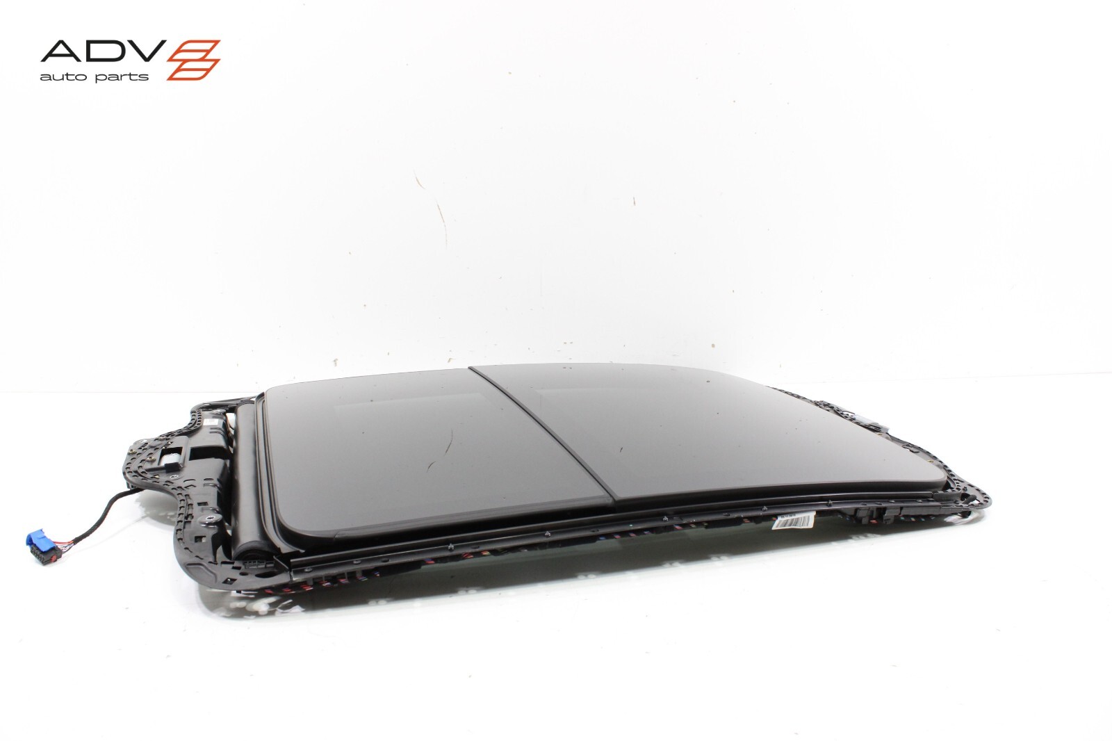 2017 - 2020 MASERATI LEVANTE PANORAMIC SUNROOF WINDOW GLASS & MOTORS & SHADE OEM