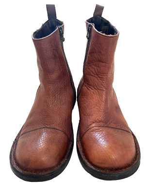 Buttero Bull-Hide Leather Brown Cap-Toe Boots. Inside Zip. EU43/US 10. Italy.