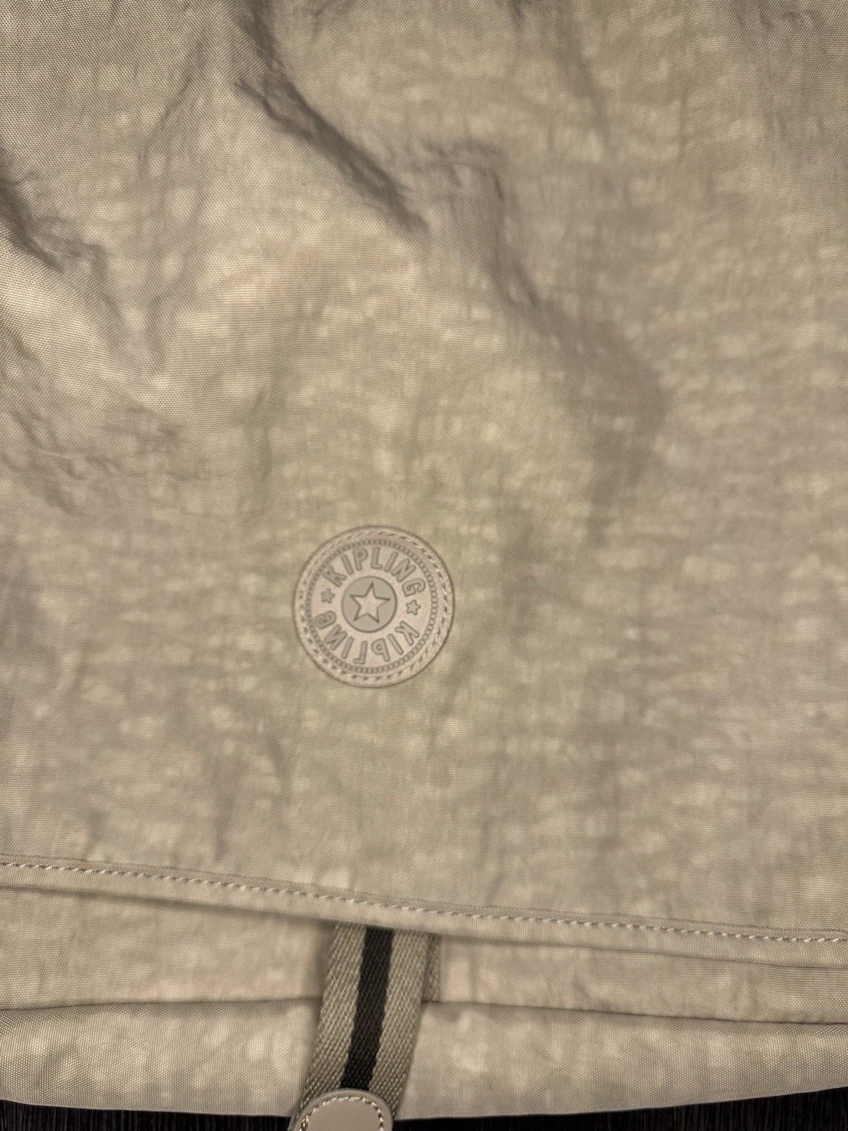 Kipling Messenger Crossbody Office Bag Large Tan Adjustable Strap Preppy Unisex image 3