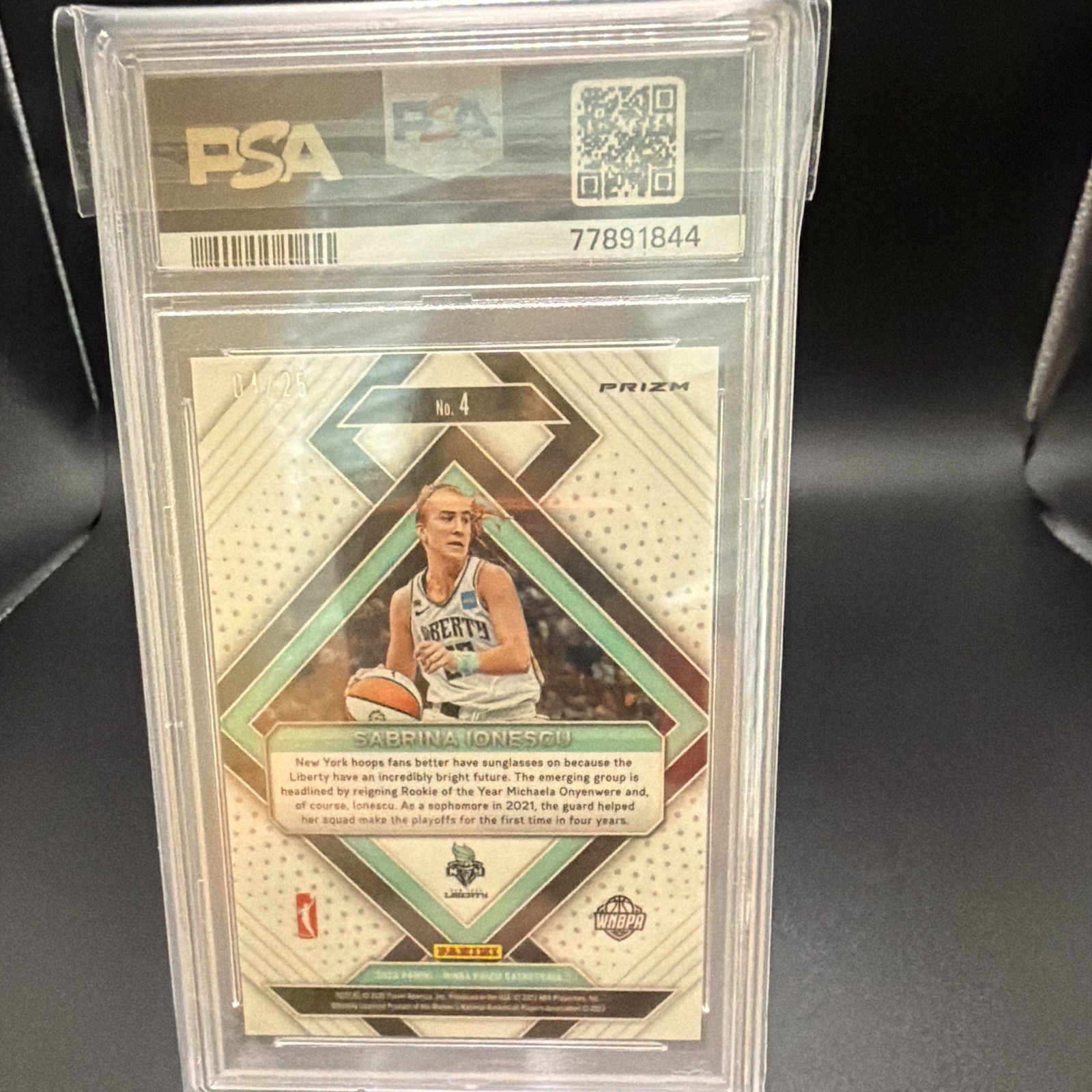 Panini 2022 Prizm WNBA Sabrina Ionescu Emergent #4 Mojo Prizm /25 PSA 10 view 4