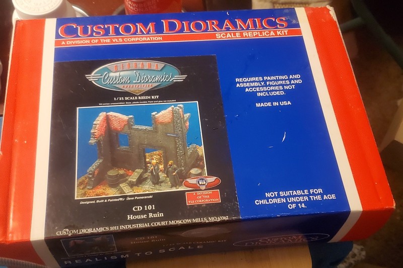 Custom dioramics CD house ruins