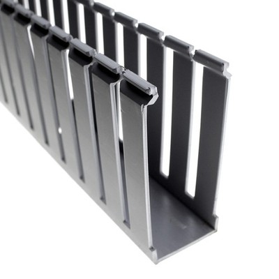 PANDUIT G1.5X4LG6 PANDUCT 1.5'' LIGHT GREY TYPE G WIDE SLOTED WIRING DUCT (6 FT)