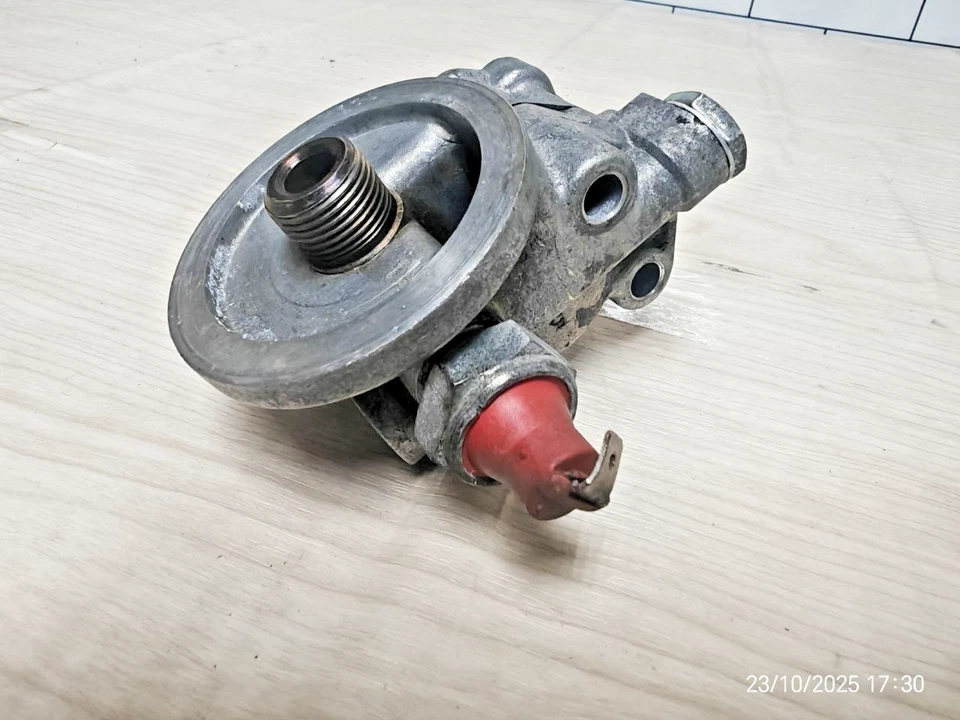 Bomba de aceite Nissan Datsun 210 1300 310 B210 F10 A13 OHV A14 A15 A12 para 73-82 usada Foto 4 de 4