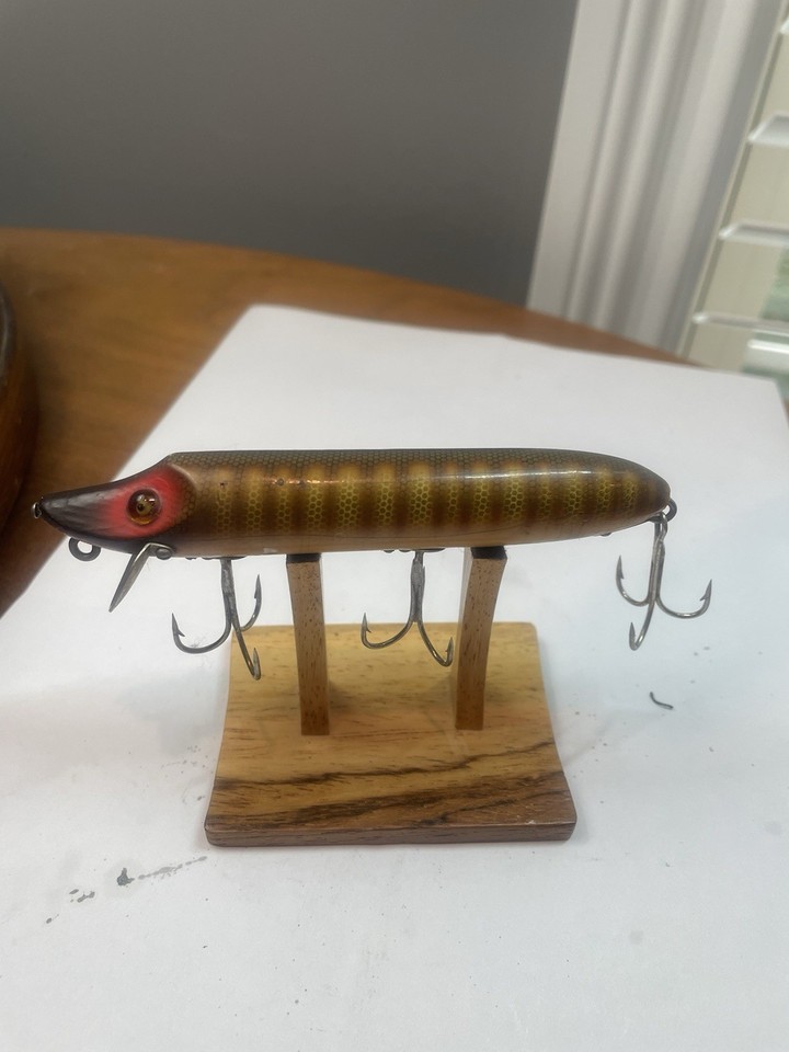 Leurre De Pêche Vintage Heddon Baby Vamp 7409L - Écaille Perche Yeux Verre - Année 1926 - Original USA