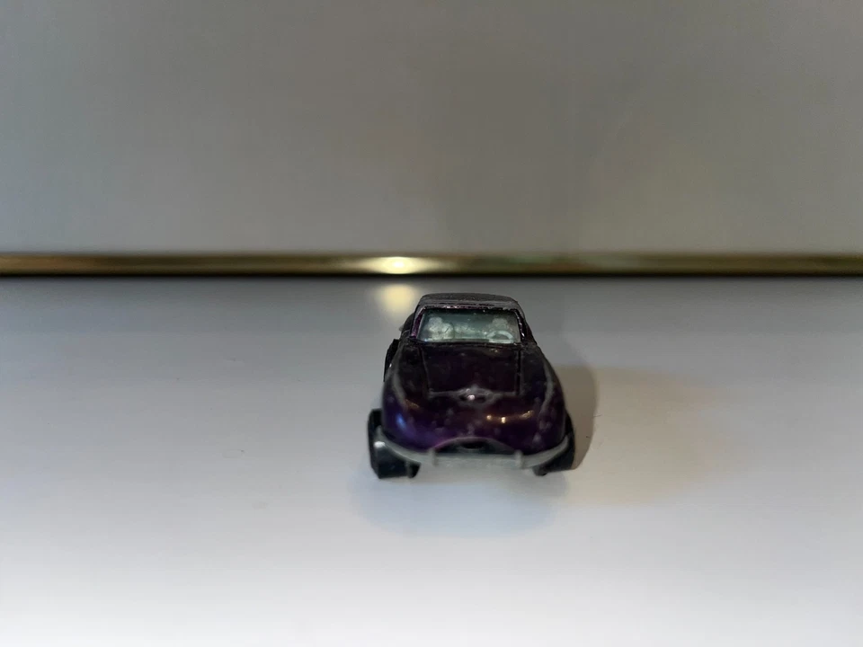 Interior Johnny Lightning Topper Redline JAGUAR XKE púrpura blanco ¡Muy bonito!! Foto 3 de 4