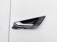 AUDI Q2 INTERIOR DOOR HANDLE REAR LEFT PASSENGER SIDE NEARSIDE 2022 81A837019C
