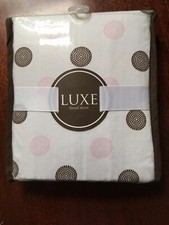 NWT Luxe 100 Cotton Pink Brown Dot Detailed Crib Sheet