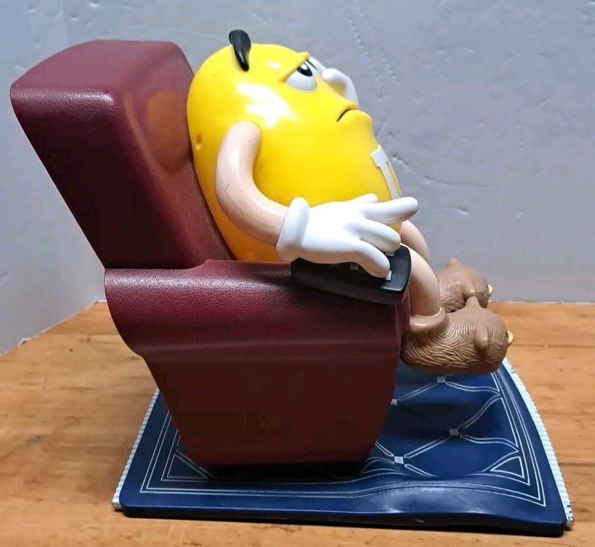 M&M's La-Z-Boy Yellow Peanut M&M Spokescandy Guy Dispenser Vintage