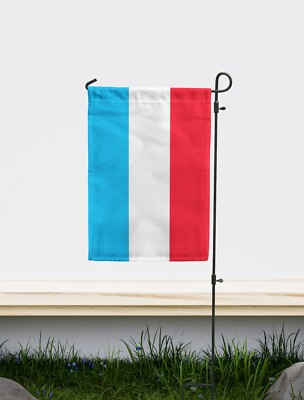 Luxemburg vertikale Gartenflagge | Größe 12x18'' doppelseitig | Made in EU