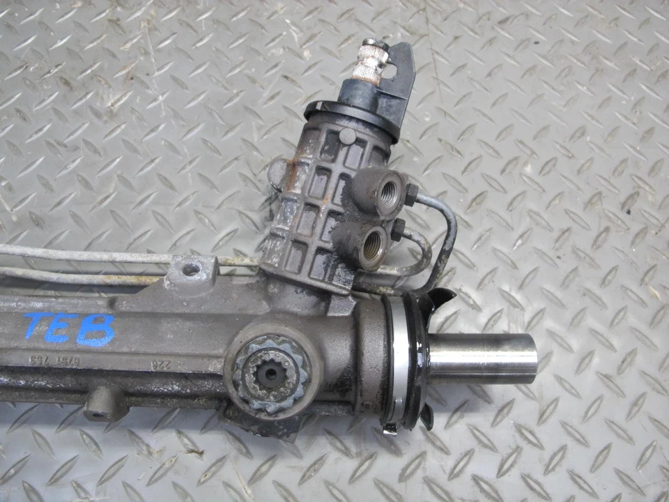 02-06 BMW E46 330Ci 330i DIRECCIÓN ASISTIDA CREMALLERA Y PIÑÓN ETIQUETA AMARILLA 6757650 OEM Foto 3 de 4