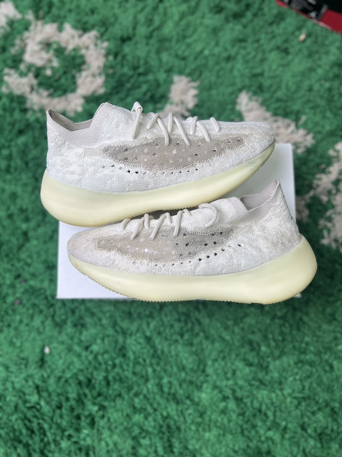 calcite glow adidas yeezy 380