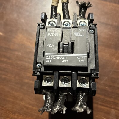Eaton C25DNF340 Definite Purpose Contactor 40A 3Pole 600VAC HVAC Industrial