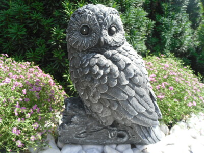 Steinfigur Eule auf Stamm, 152/1 Gartenfigur Gartendeko Geschenk Figur Tierfigur