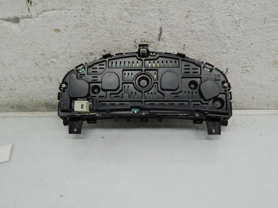 Opel Vectra C 2,2 Direct Tachimetro Strumento Combinato 13144229UE 247001 - Immagine 2 di 4