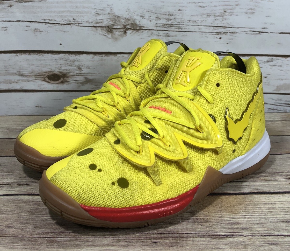 kyrie spongebob shoes size 7