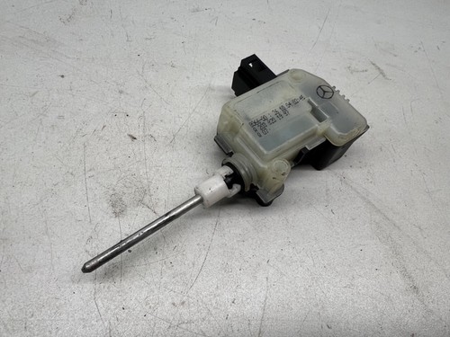 Mercedes Benz W203 W211 Stellmotor Zentralverriegelung Tank A2038201997 #K2