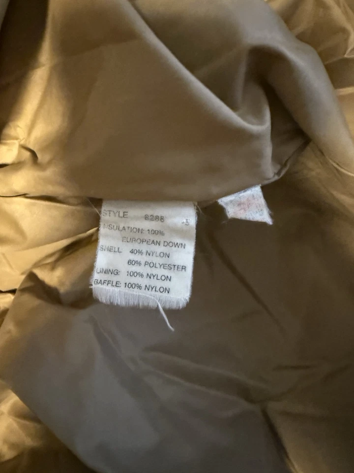 Bill Blass Grey And Tan Trench Puffer Jacket Parka - Image 4 of 4