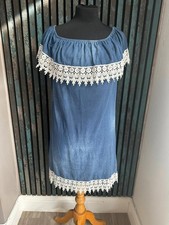 Off the Shoulder Lace trim dress Size S