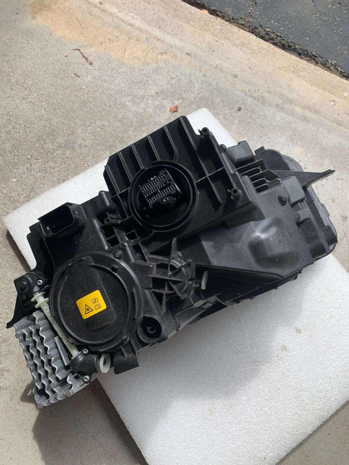 Rolls Royce Cullinan Right Laser headlight assembly-63118498336