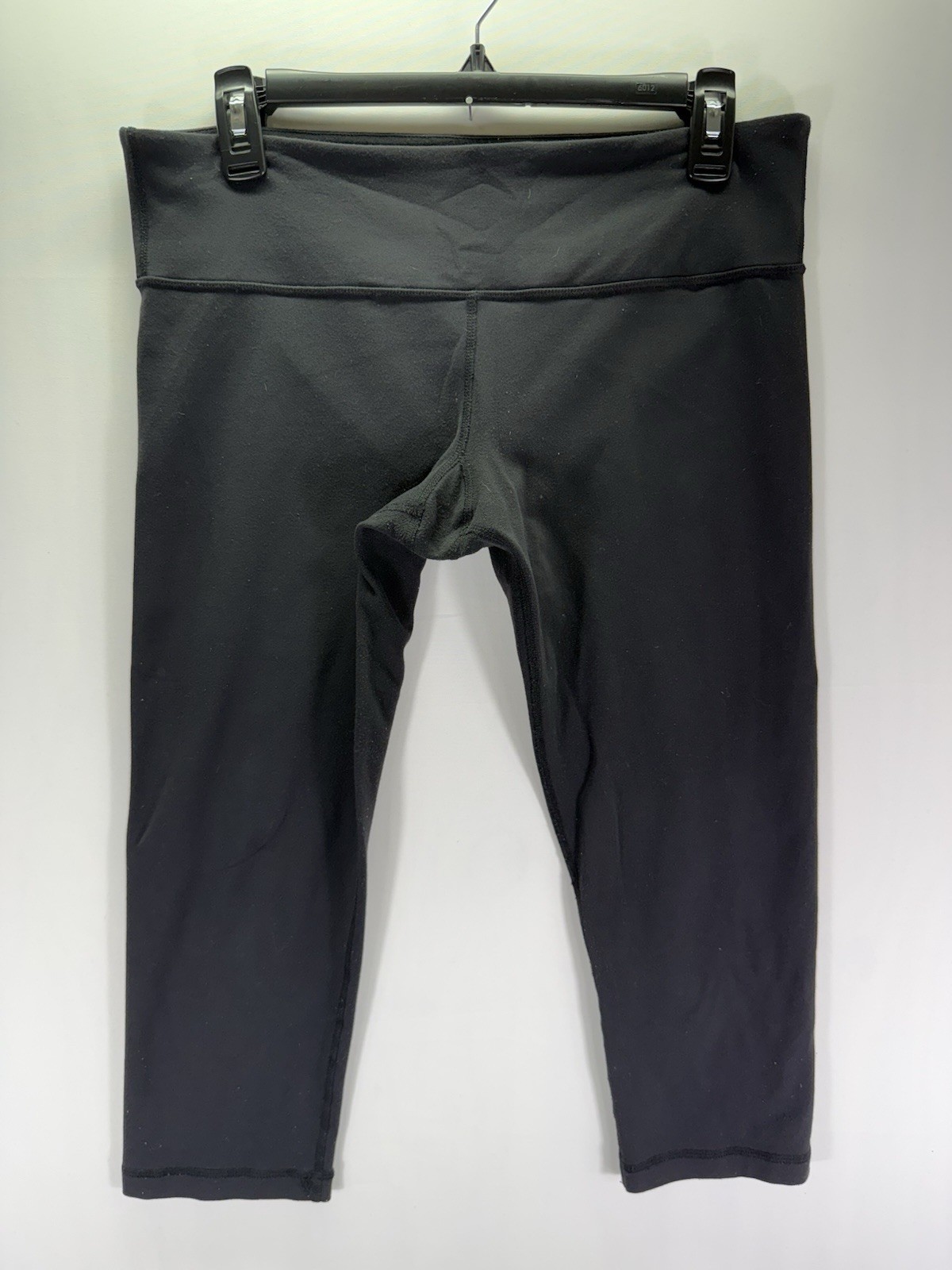 Lululemon Black Capri Leggings Womens Size 10