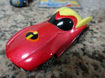 DISNEY RACERS 1:64 Scale THE INCREDIBLES MR