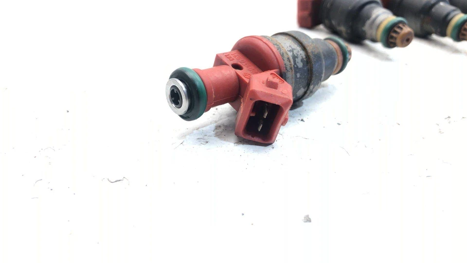 Полный комплект топливной рейки с форсунками для Ford Explorer 1993-1996 годов выпуска 4,0 л - Изображение 4 из 4