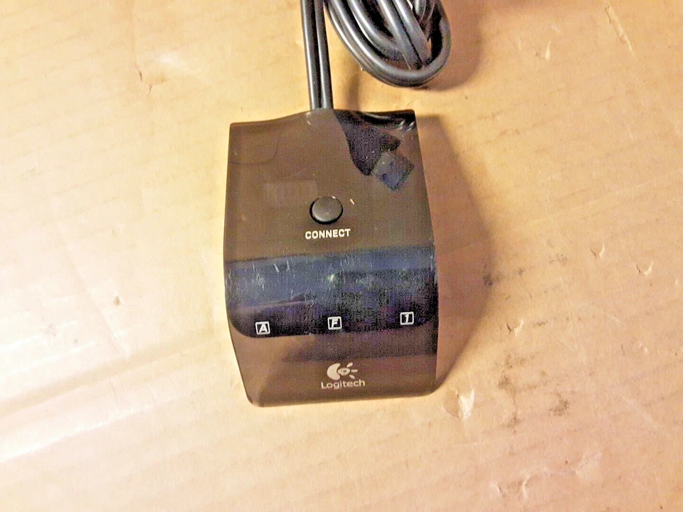 Logitech m/n /ps/2C-BT44 810-000595 USB PS/2 Receiver MOUSE - Image 2 of 4