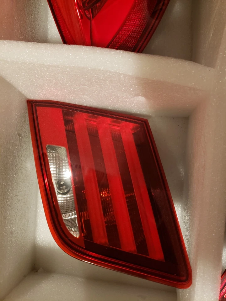 Conjunto de lanterna traseira interna e externa para BMW 528i/535i/550i xdrive 2011-2013  - Imagem 4 de 4