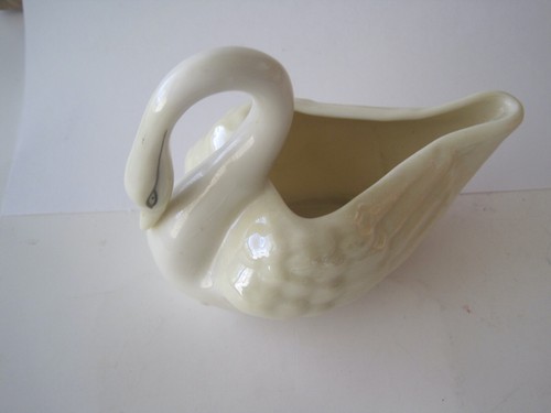 Belleek Ireland Antique Swan Creamer Small 3.5"
