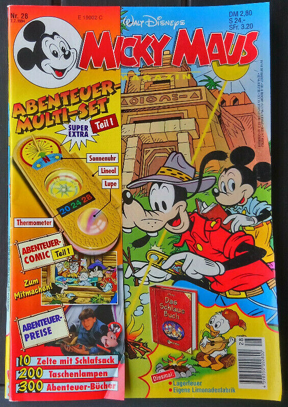 KLASSISCHE VINTAGE MICKEY MINNIE MAUS IN EINEM AUTO