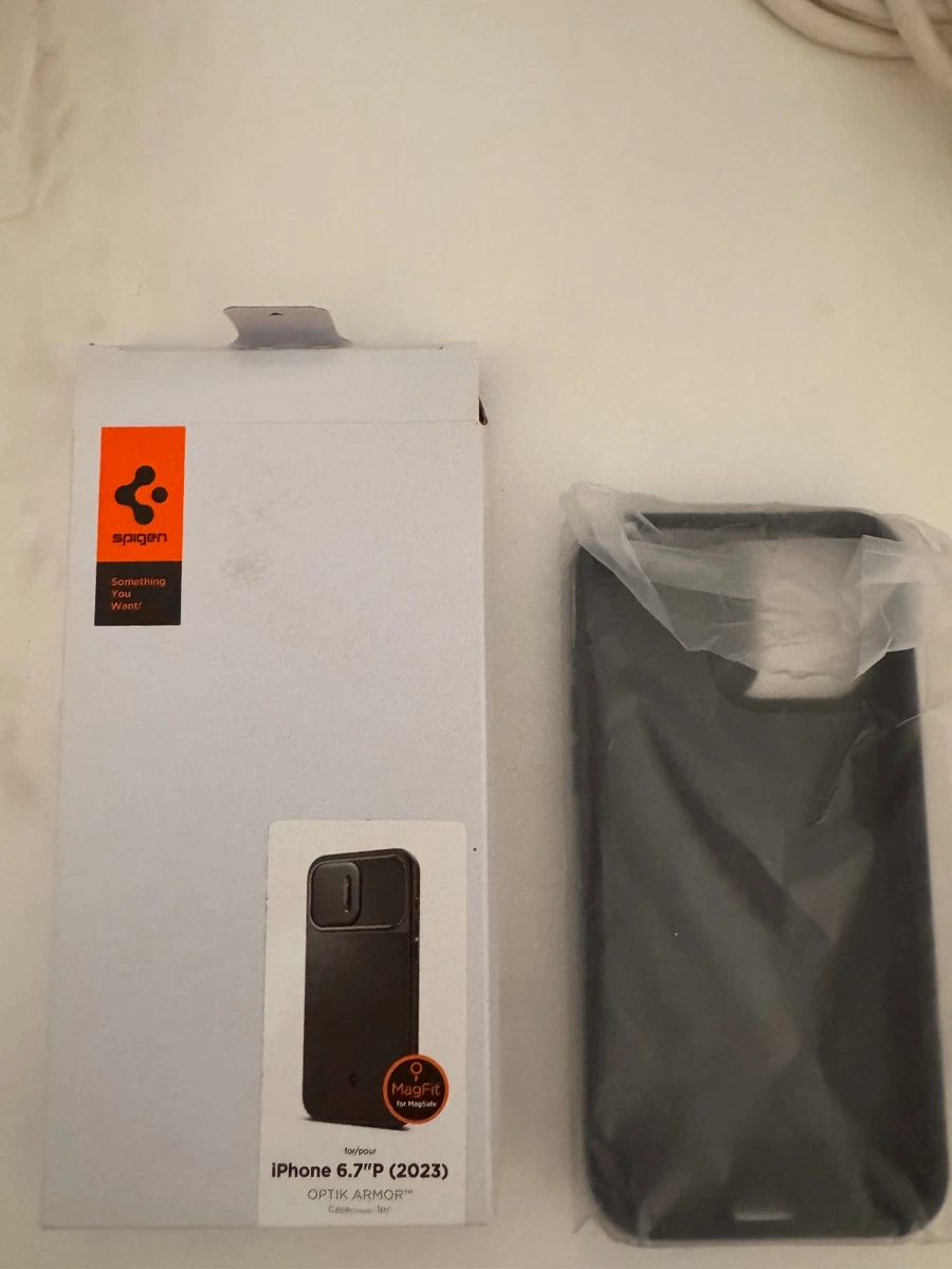 Spigen Liquid Crystal TPU Back Cover Trasparente Apple iPhone 15