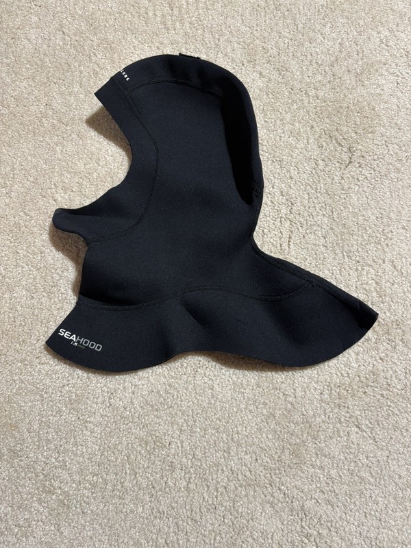AquaLung 1.5mm Seahood size Medium