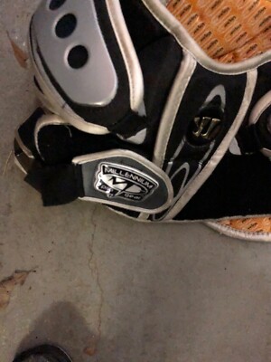 Warrior Lacrosse Gear Shoulder Pads Sm