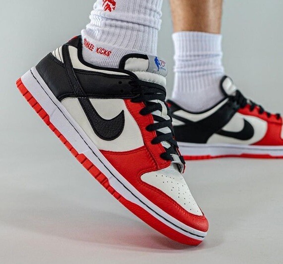 ナイキ　DUNK LOW NBA Chicago 27cm Nike Dunk Low EMB NBA 75th Anniversary Chicago (GS) - DO6288