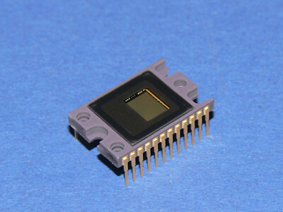 PHILIPS NXA Area CCD Image Array, Camera Chip Vintage IC vergoldet