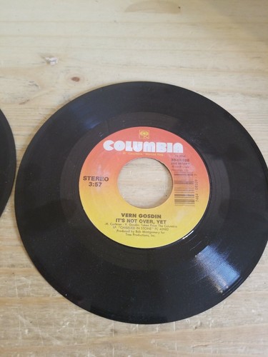 2 VERN GOSDIN COLUMBIA 45 RPM RECORDS.CHECK PHOTOS.FAST FREE SHIPPING. - Picture 3 of 5