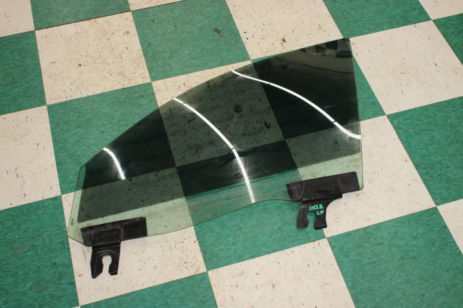 14-22 MASERATI GHIBLI Front Left LH LF Driver Side Door Window Glass Unit OEM OE