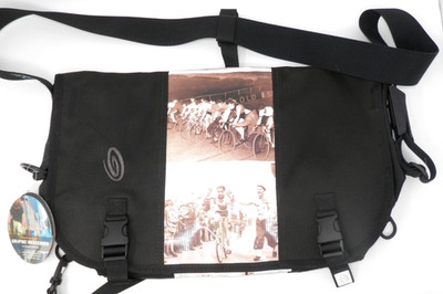 Timbuk2 CYCLING Graphic Messenger Bag   LE Black MEDIUM Nylon Waterproof New NWT