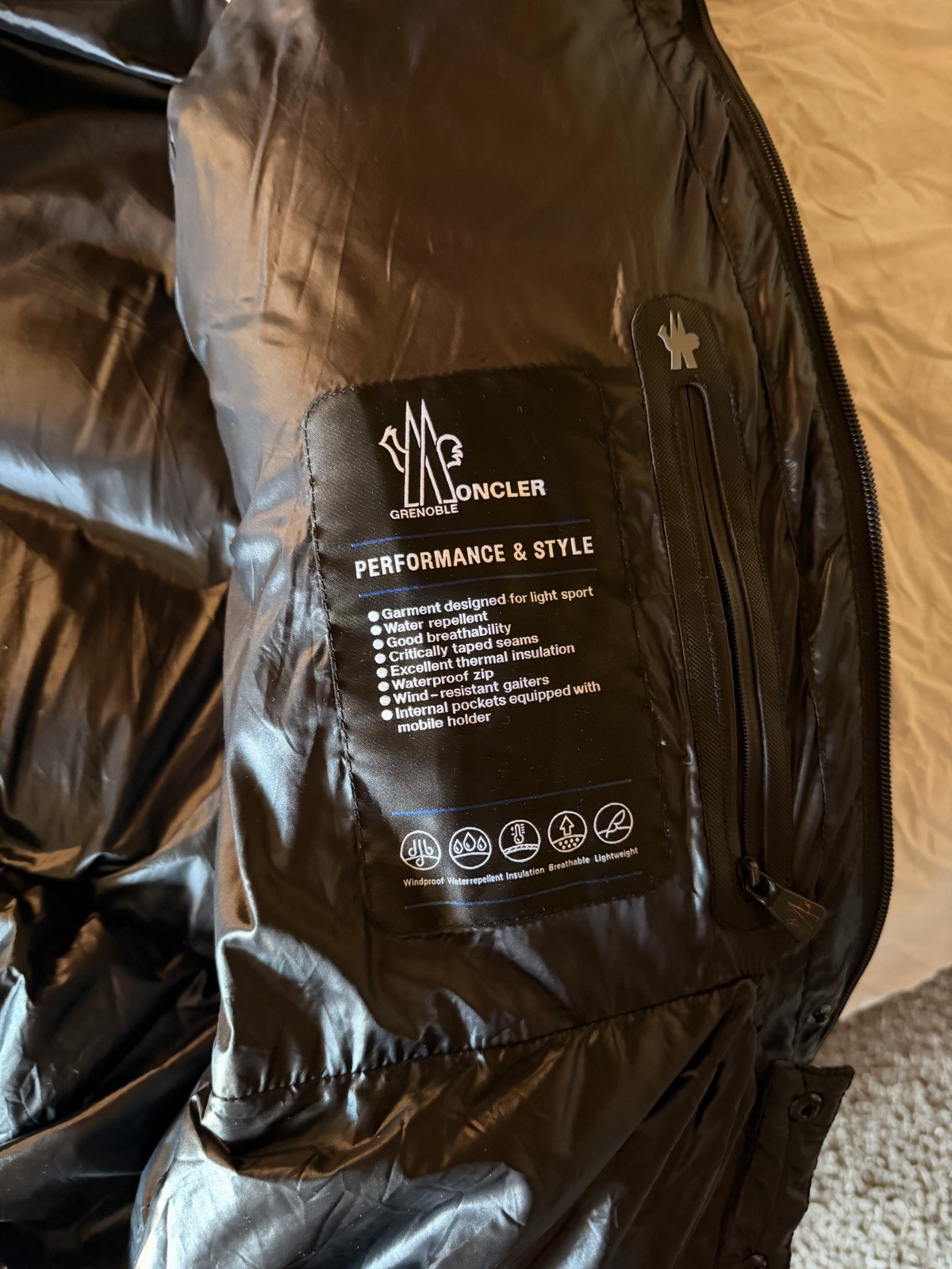 Authentic - Moncler Grenoble Montgetech Hooded Sh… - image 6