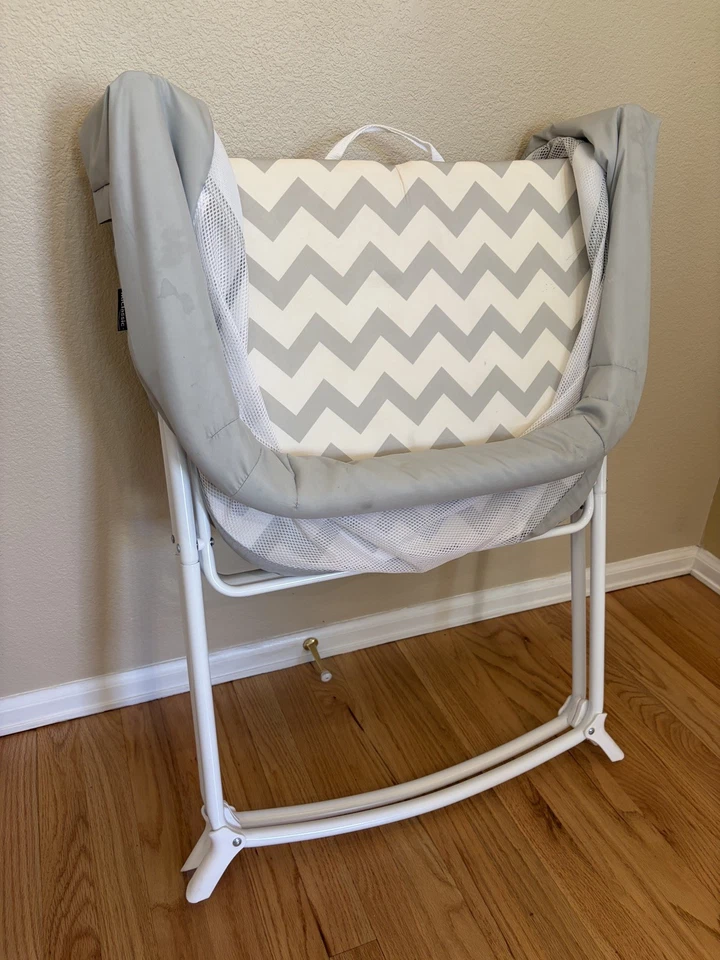 MiClassic 全网 2 合 1 固定和摇滚摇篮一秒折叠灰色雪佛龙  — 第 2/4 张图片