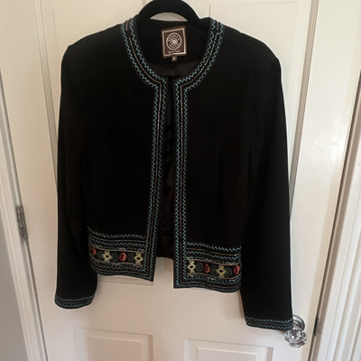 Double D Ranch size M women s suede beaded jacket with embroidery.