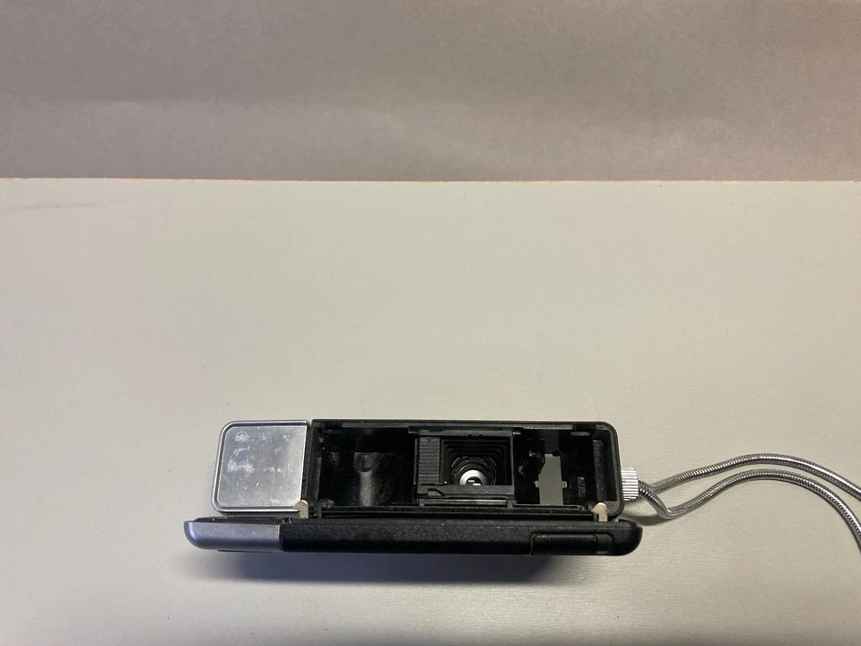 Agfa Agfamatic 2008 Pocket - Kamera - Bild 3 von 4