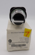 Allen-Bradley 800H-JR2A SELECTOR SWITCH, 3 POS, MAINT., SER:F, 1F N/O  N/C