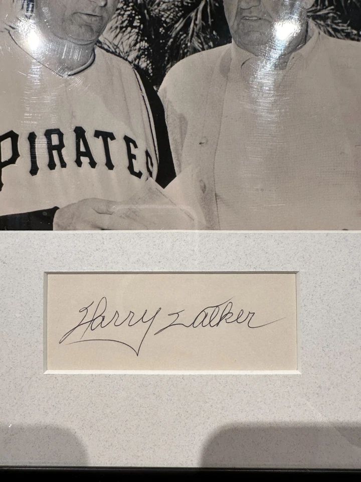 HARRY WALKER BASEBALL COLLECTABLE CUT SIGNATURE Pittsburgh Pirates Framed - Image 2 of 3