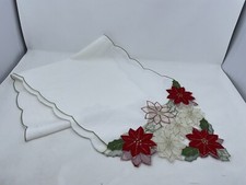 Holiday Christmas Table Runner 13x72 Poinsettia Scallop Edge White Green Glitter