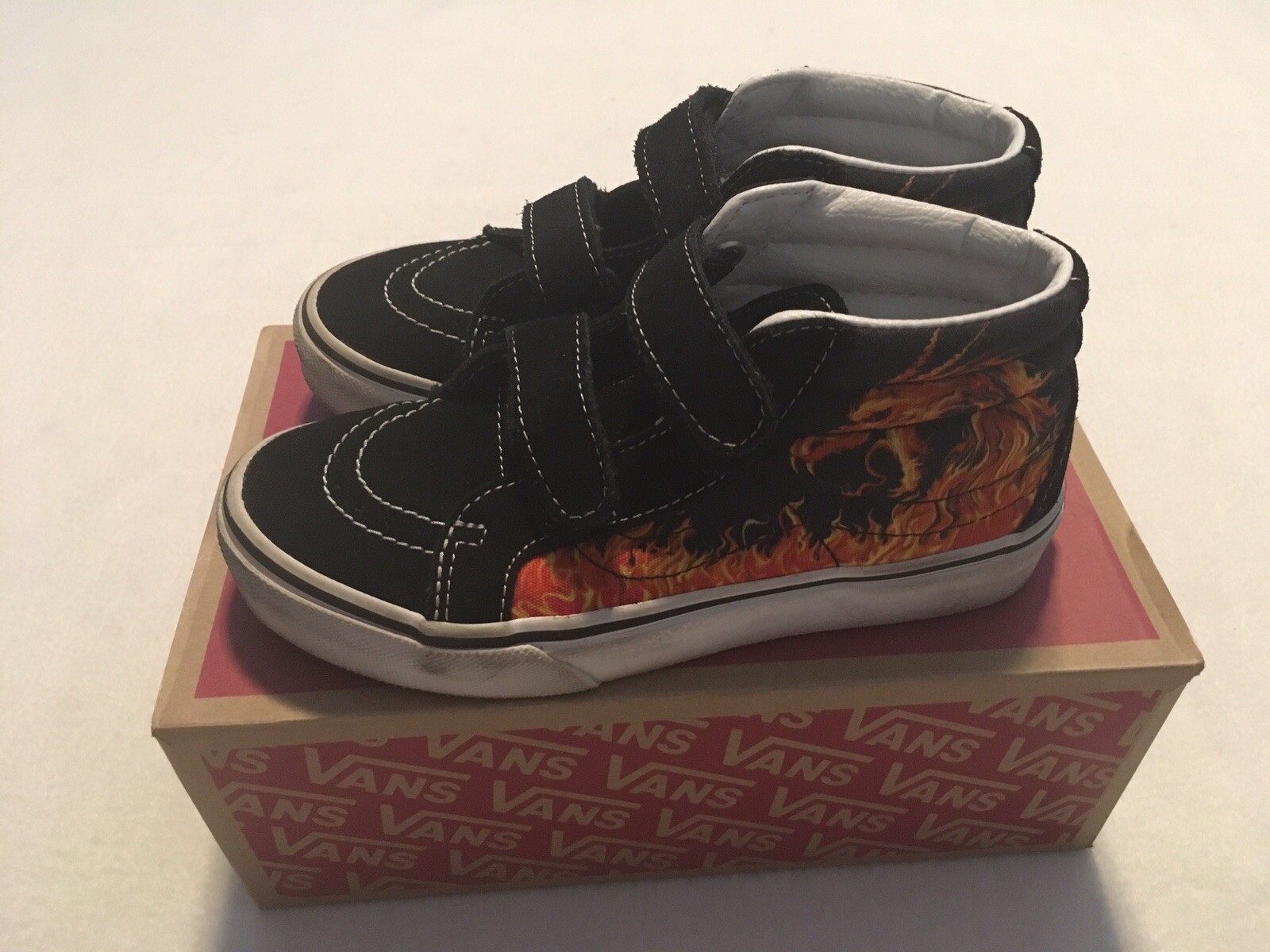 vans boys skate shoes