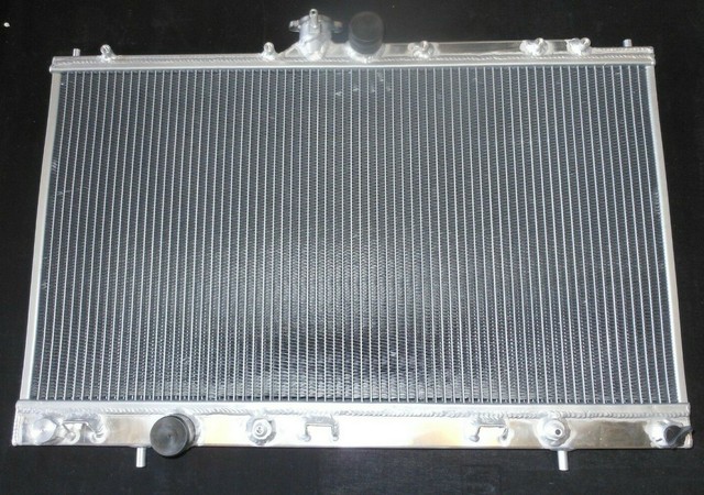 Радиатор mitsubishi lancer 9