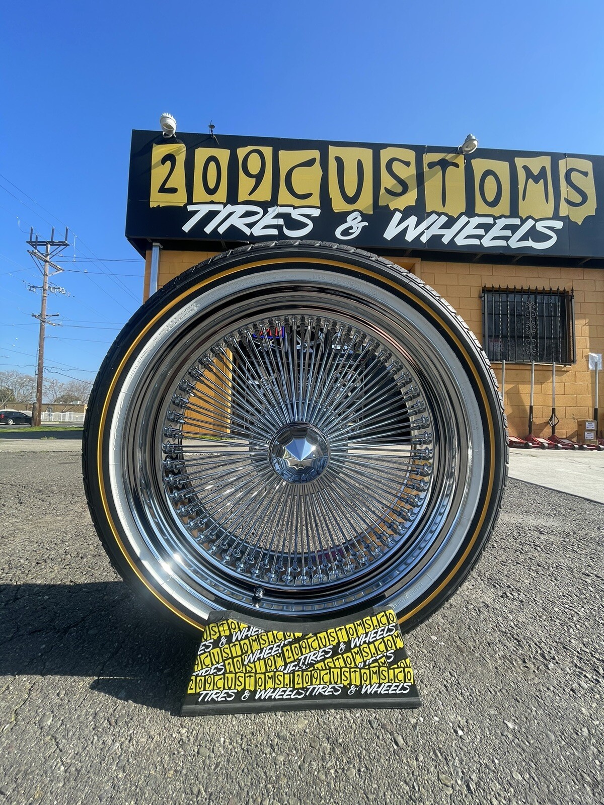 4 20" 100 SPOKES WIRE WHEELS 20X8 STANDARD VOGUE TIRES IMPALA MONTE